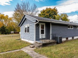 56 Dogwood Rd, Medway, OH 45341