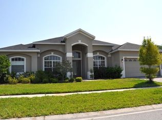 2932 Curving Oaks Way, Orlando, FL 32820