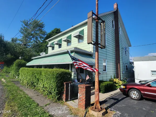 105 Centre St, Freeland, PA 18224