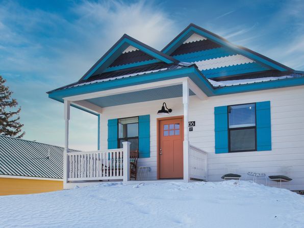 136 W Masonic Ave