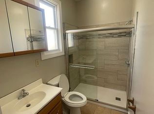 1813 Hopkins Ave #1, Cincinnati, OH 45212