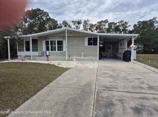 8225 N Modena Ave, Brooksville, FL 34613