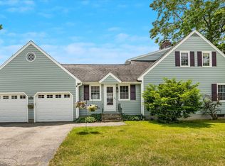 321 N Gate Rd, Manchester, NH 03104