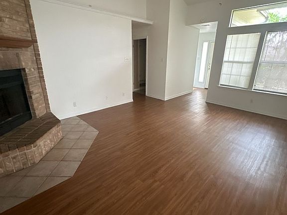 5th image of 4906 Glass Mountain Dr