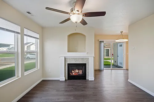 1270 N Stephanie Ln Photo 1