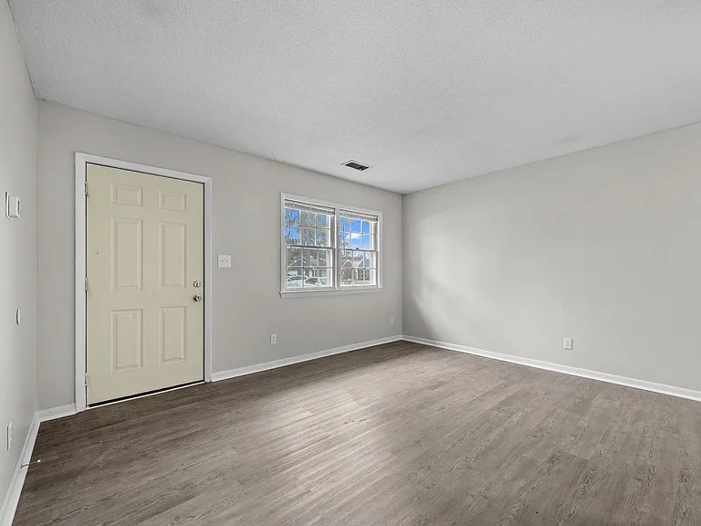 21 Sophia Dr #A — Photo 2