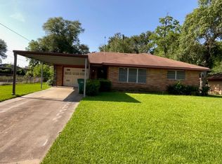 706 Everett St, Conroe, TX 77301