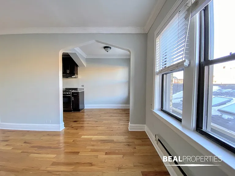 4737 N Hermitage Ave — Photo 6