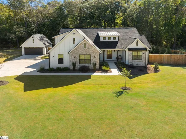 110 Mount Lebanon Church Rd, Greer, SC 29651