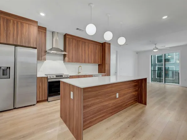 1701 Simond Ave Unit 411, Austin, TX 78723