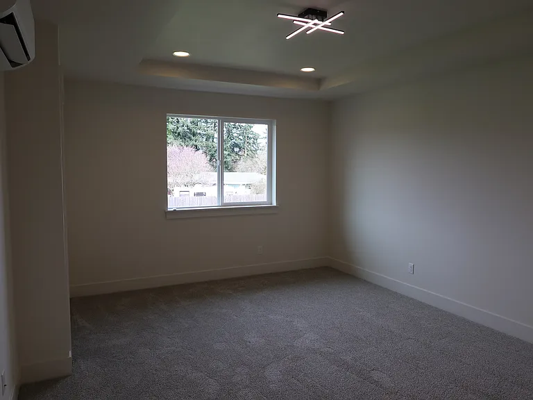 Seven Oaks Luxury Duplexes — Photo 93