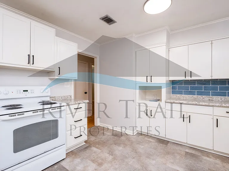 10202 Ronald Dr — Photo 18