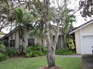 16061 SW 144th Ct, Miami, FL 33177