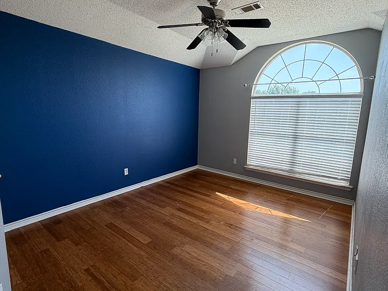 Upstairs bedroom