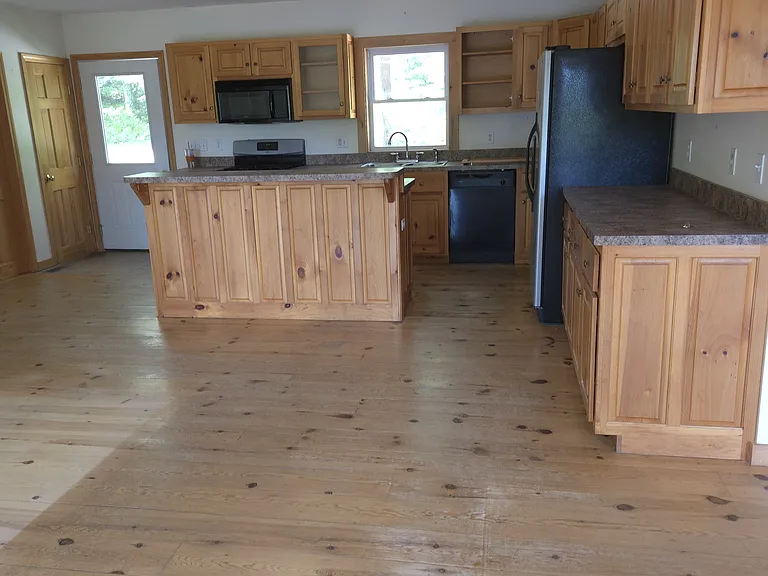 19A Center Rd #2 — Photo 3