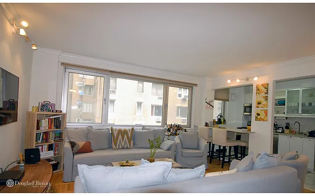 Rented by Douglas Elliman | media 6