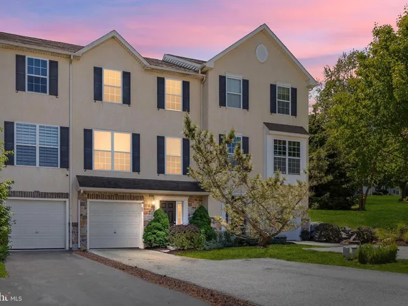 60 Lukens Mill Dr, Coatesville, PA 19320