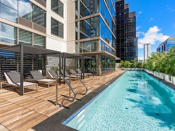 5th image of 1388 Kapiolani Blvd #904
