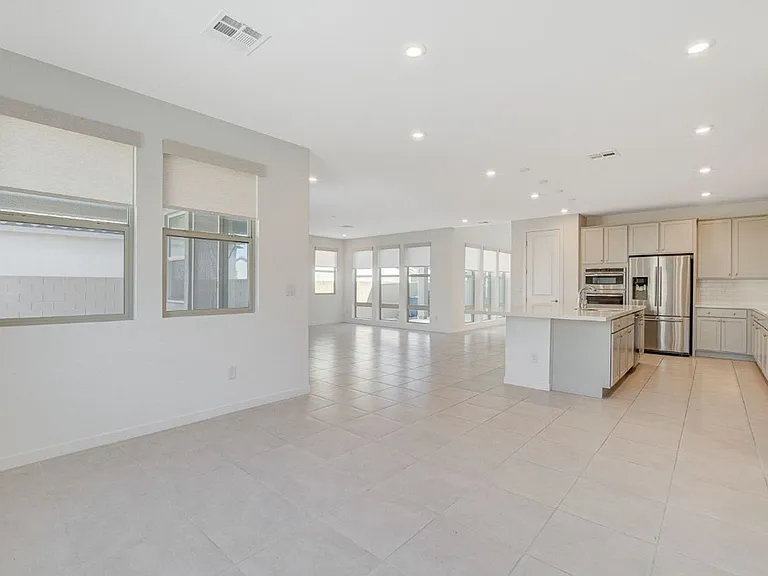 10280 Timberline Valley Ave — Photo 11