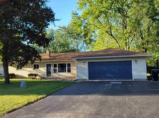 102 Ra Mar Dr, Warsaw, IN