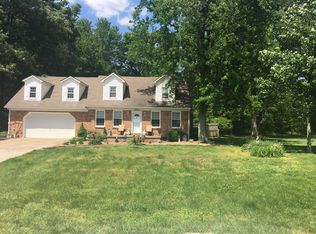 235 Oak Dr, Owensboro, KY 42303