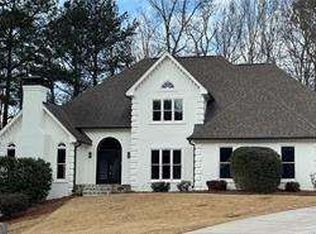 9240 Prestwick Club Dr, Johns Creek, GA 30097