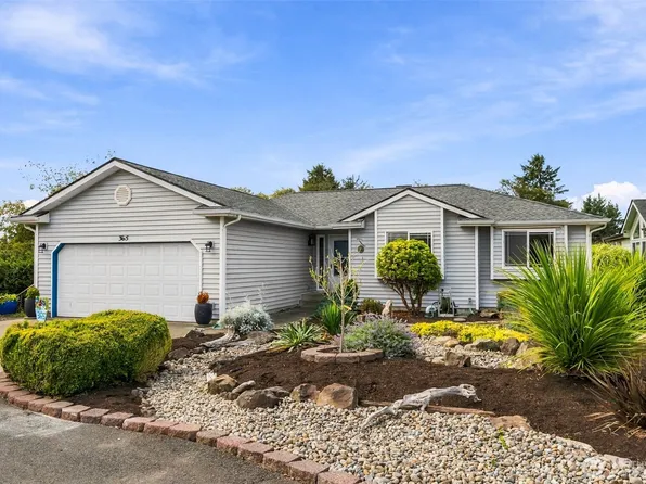 365 Canal Drive NE, Ocean Shores, WA 98569