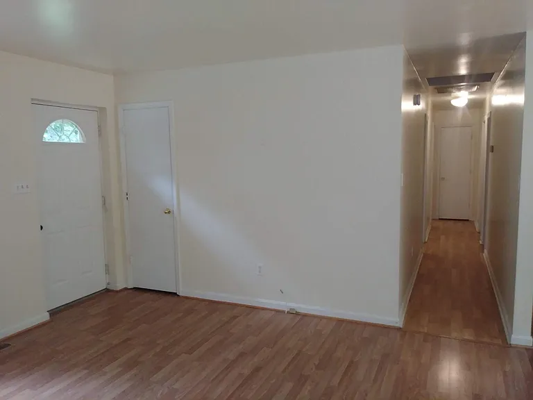 959 Swan Ln — Photo 27