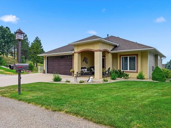 124 Stone Gate Dr, Spearfish, SD 57783
