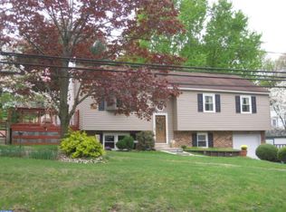 818 Bethel Ave, Upper Chichester, PA 19014