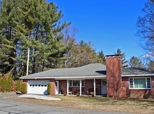 253 Shelburne Rd, Greenfield, MA 01301