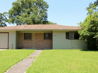 2032 Rio Grande Pl, Orange, TX 77630