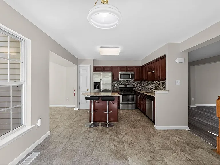 21 Golf View Ct — Photo 6
