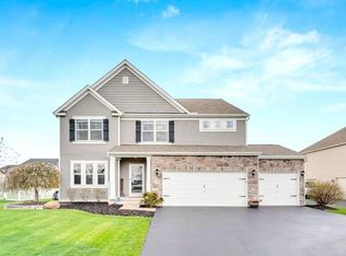 1798 Stargrass Ave, Grove City, OH 43123