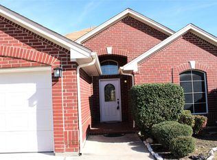 8574 Western Meadows Dr, Fort Worth, TX 76244