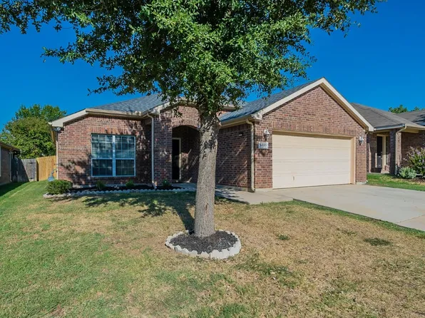 9033 Heartwood Dr, Fort Worth, TX 76244