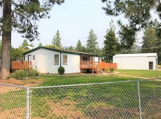 6434 Circle Dr, Nine Mile Falls, WA 99026