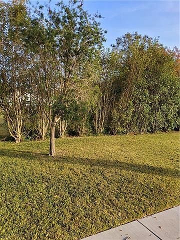 1st image of 5871 Argonne Blvd