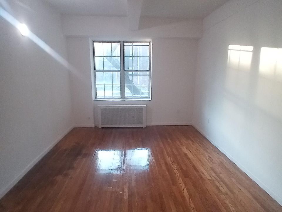 1st image of 135-32 78th Ave #4