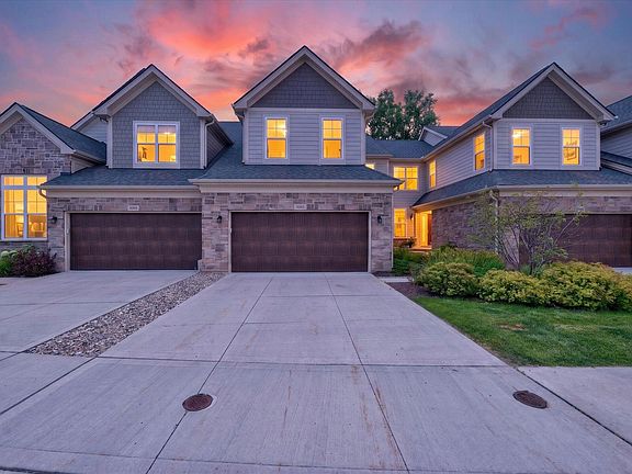 2nd image of 3062 N Spurway Dr