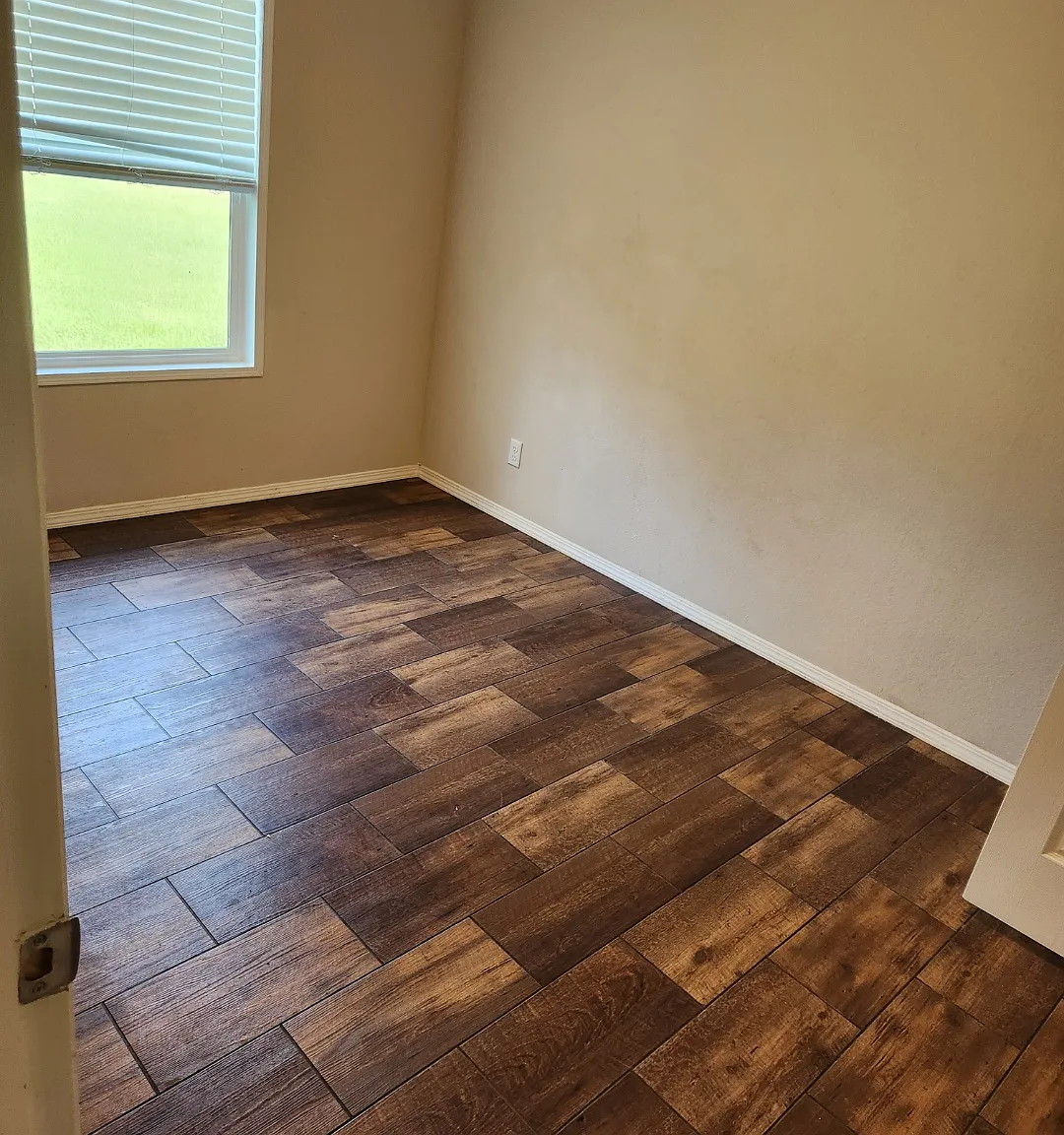 3 bed, 1280 sqft, $1,400 — Photo 4