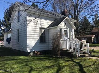 516 W Main St, Hopkins, MI 49328