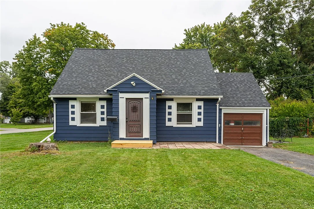 154 Bonesteel St photo 1