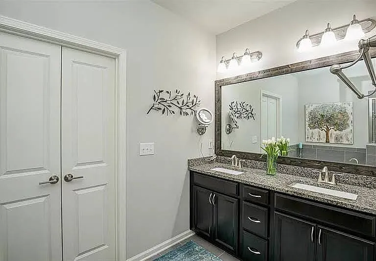 561 Suwanee Pass Trl — Photo 20