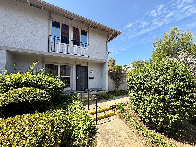 9570 Easter Way — Photo 9