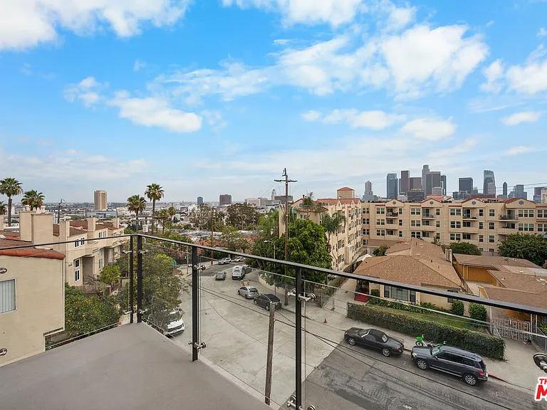 957 Figueroa Ter #307 — Photo 26