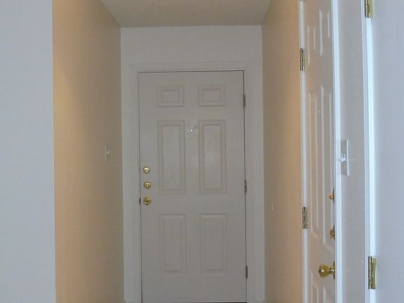 3rd image of 1320 Joseph Ln