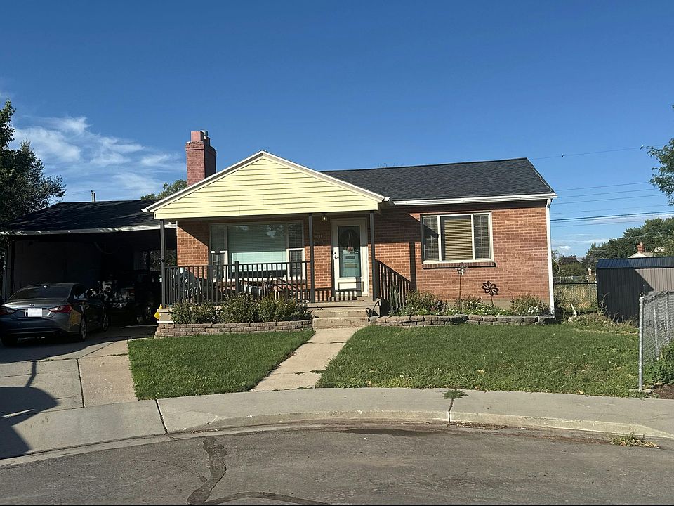 1st image of 909 N Garden Dr