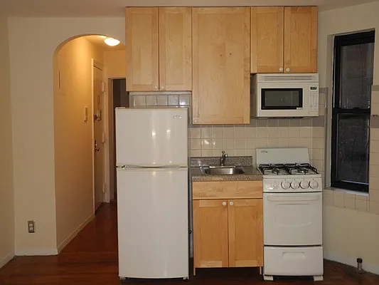 Rented by Vickers Realty | media 1
