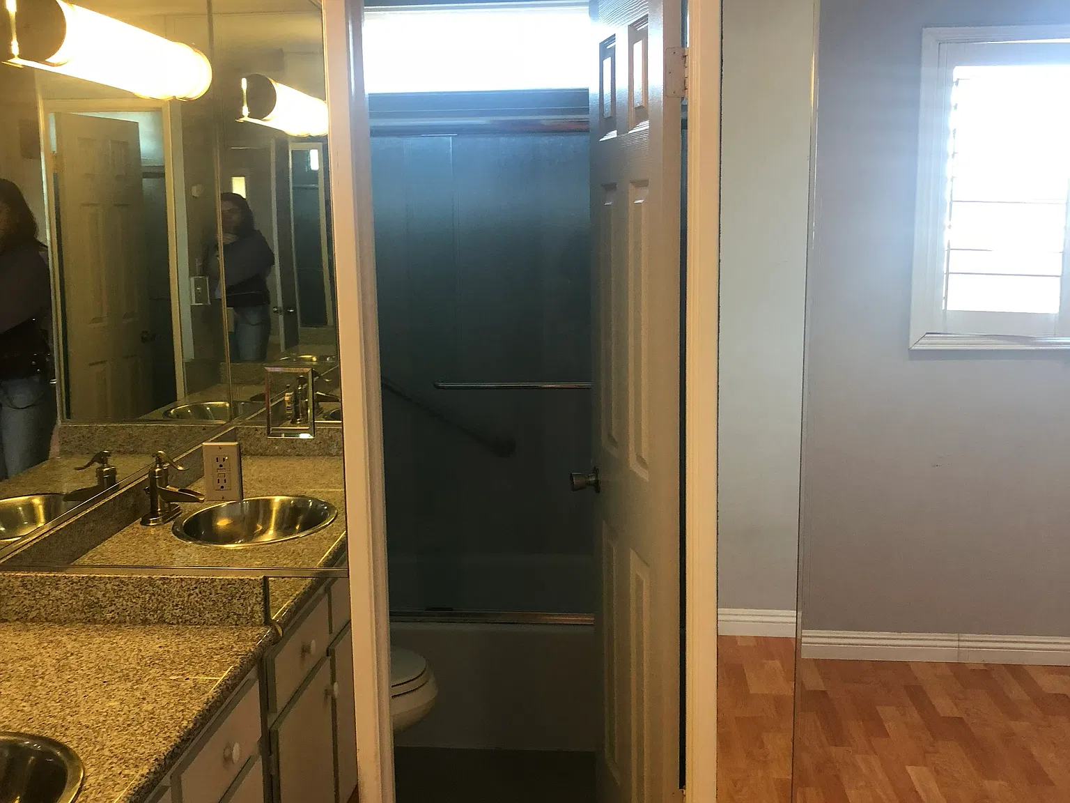 1 bed, 722 sqft, $2,100 — Photo 4